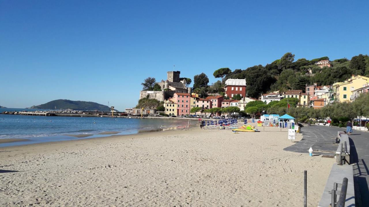 Mansard Apart Alba - Sea 5 Terre-Trekking-Excursions-Relax Сан-Таренцо Экстерьер фото